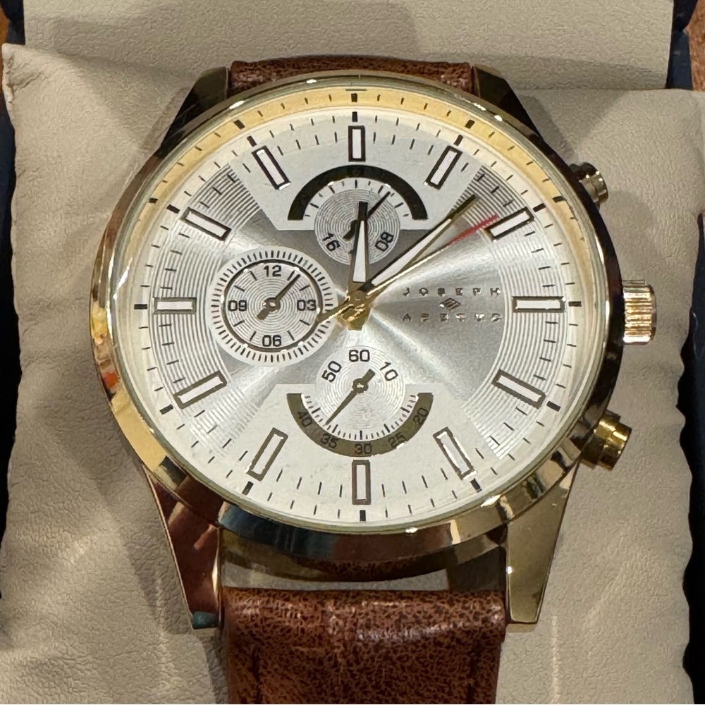Joseph Abboud Gold Accent Leather Strap Designer Men’s Wrist Watch